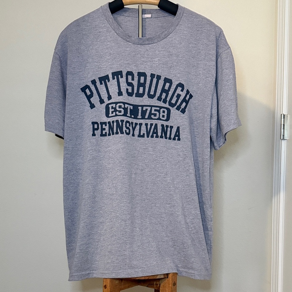 Gray Pittsburgh Graphic T-Shirt